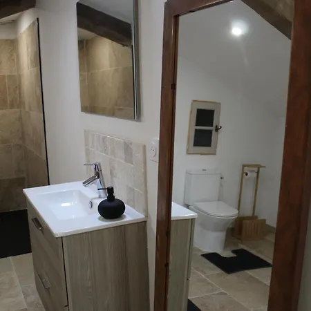 Mas Des Pelissiers 2 B&B Sabran